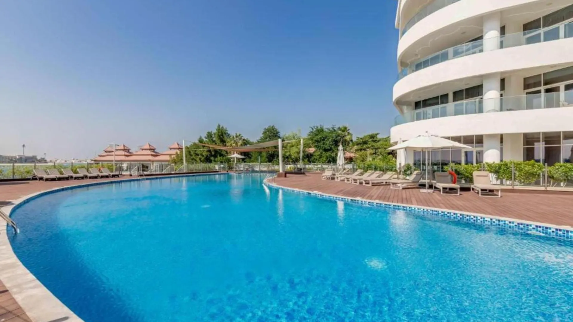Lux Mina 1 Bhk In Palm Jumeirah With Sea View And Private Beach Apartment Dubai United Arab Emirates
