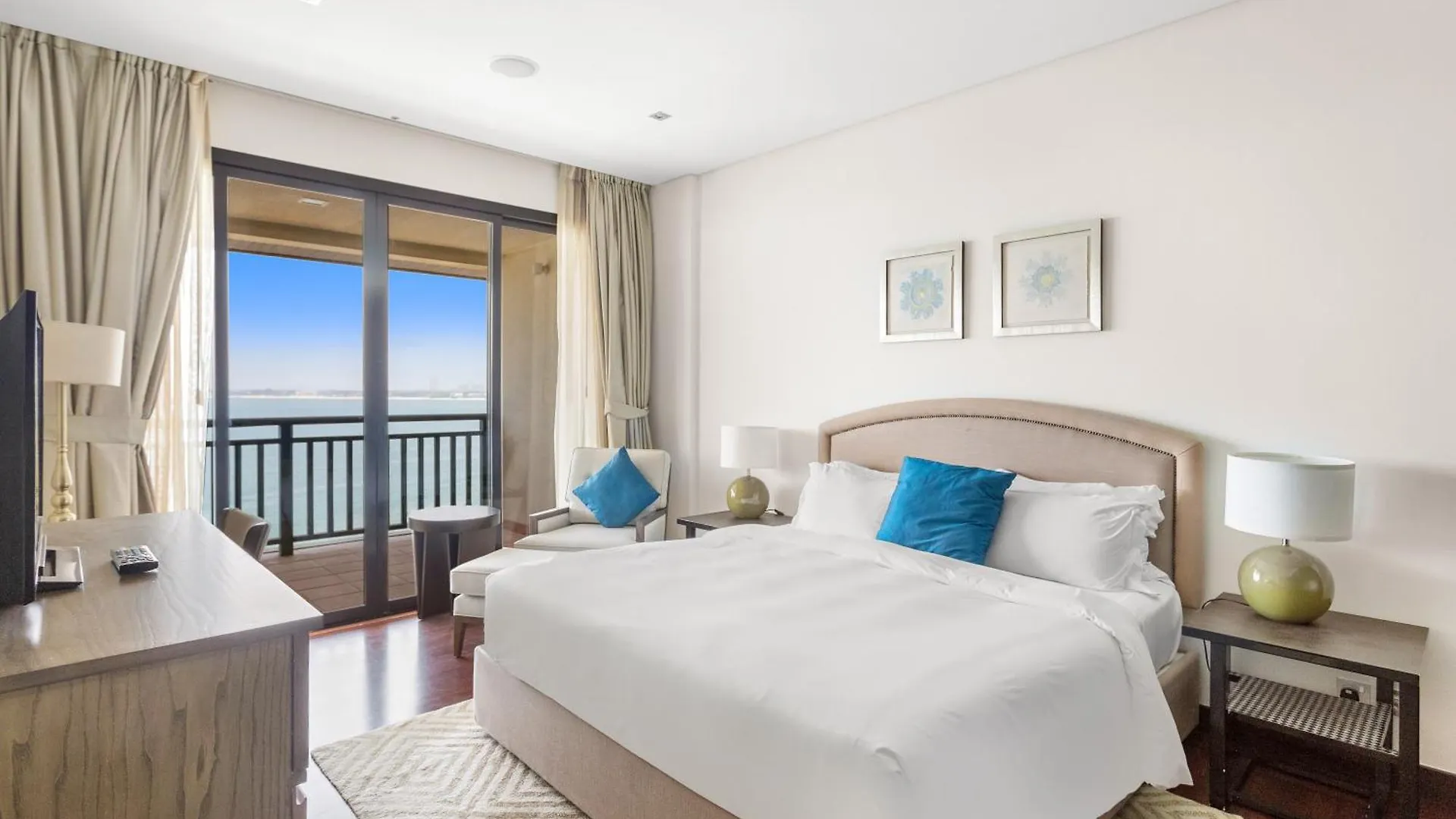 Lux Mina 1 Bhk In Palm Jumeirah With Sea View And Private Beach Apartment Dubai
